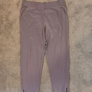 Athleta Brookliner Women's Ankle Pants in Lavendar